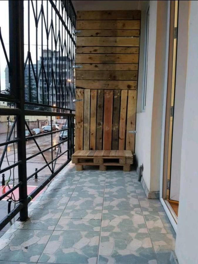 Enjoy The Hostel 바투미 외부 사진
