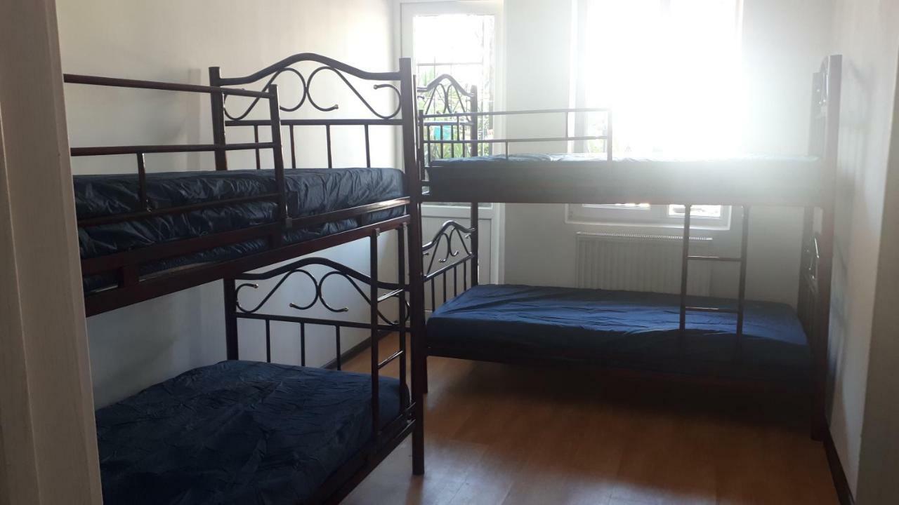 Enjoy The Hostel 바투미 외부 사진