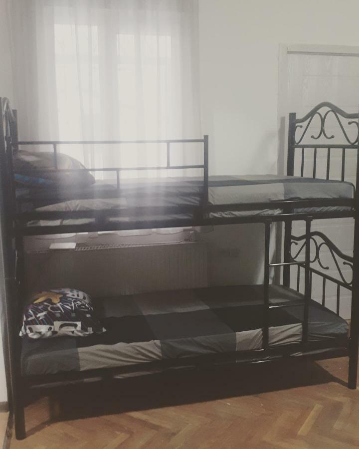 Enjoy The Hostel 바투미 외부 사진