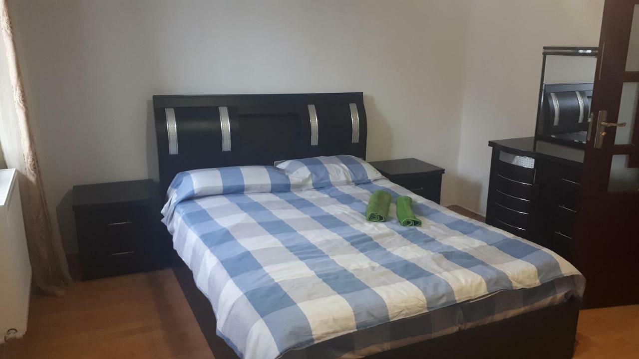 Enjoy The Hostel 바투미 외부 사진