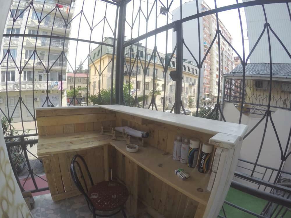 Enjoy The Hostel 바투미 외부 사진